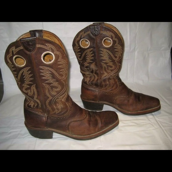 ariat boots style 34824